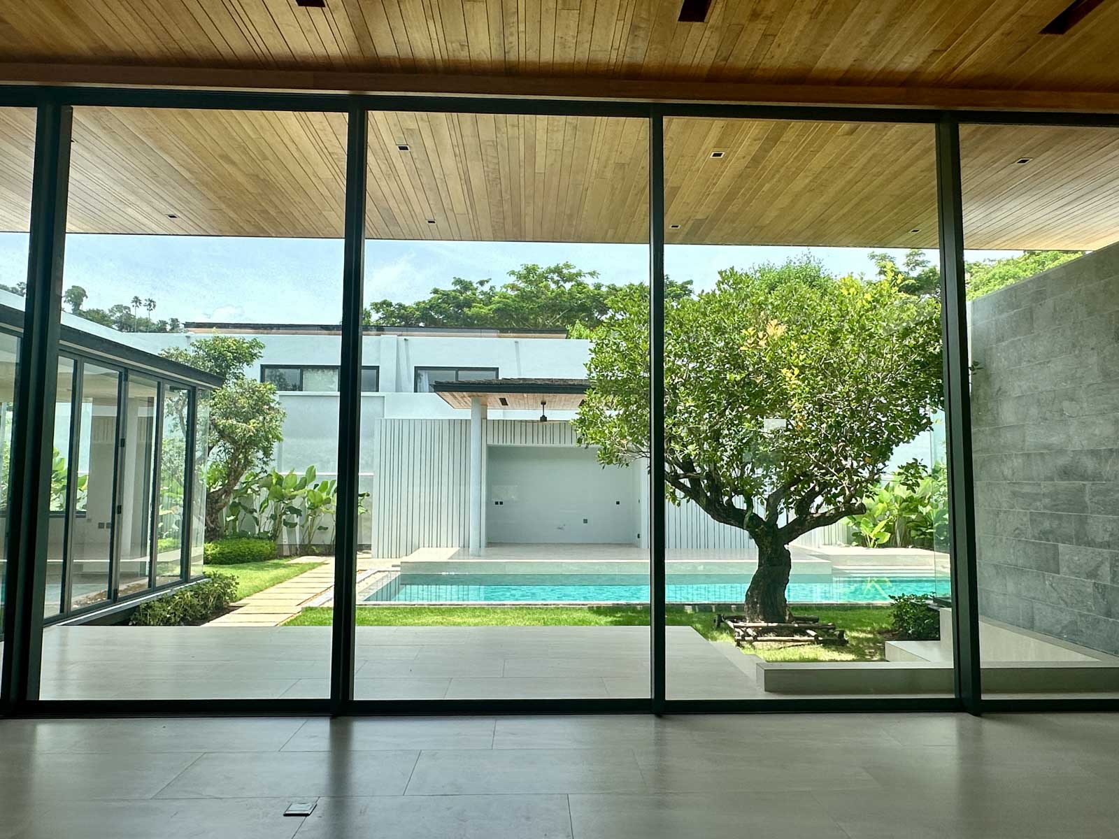 Botanica Foresta 4-Bedroom Resale - Ready to move & 1-Year Financing Plan - Photo 9