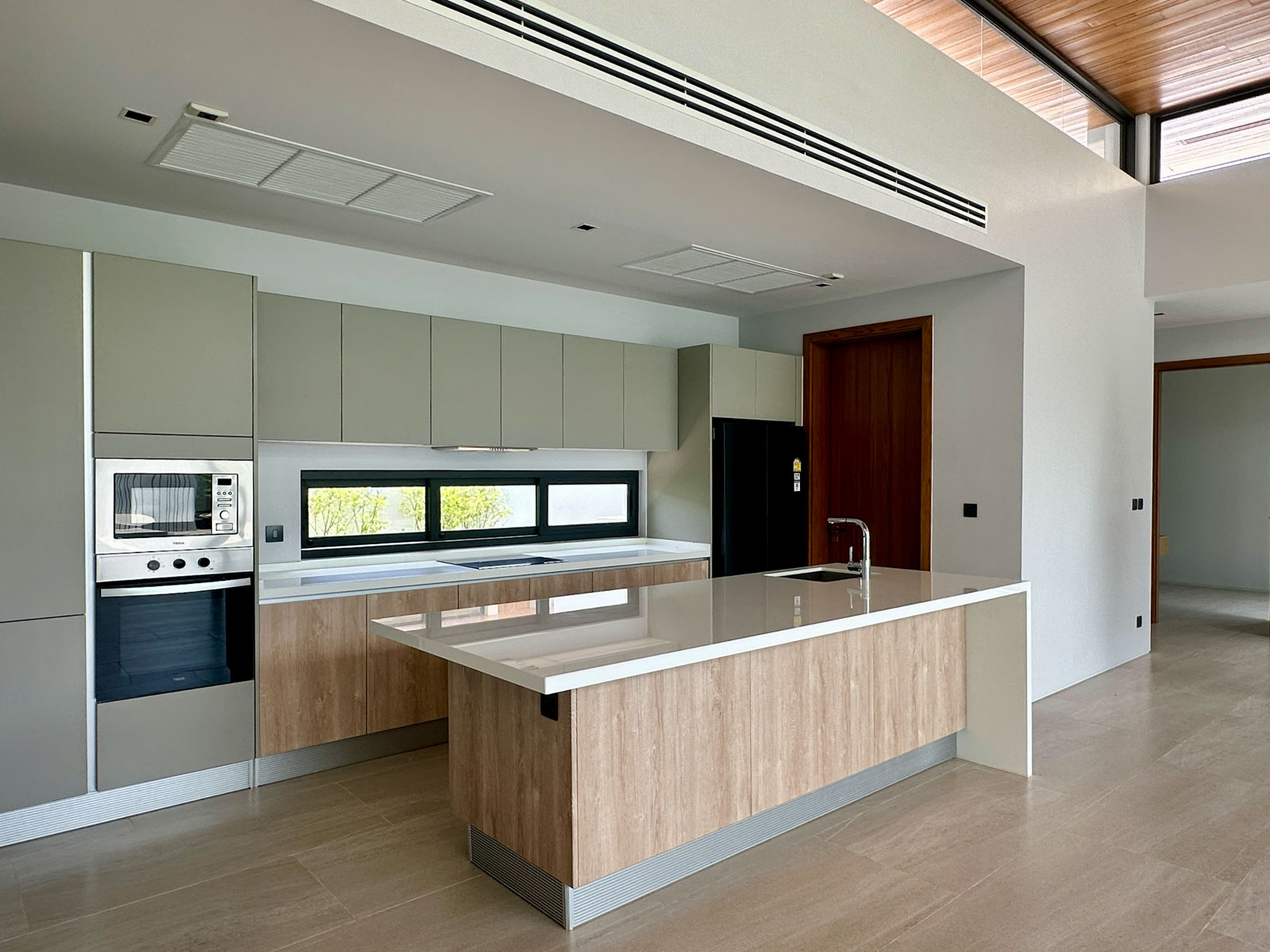 Botanica Foresta 4-Bedroom Resale - Ready to move & 1-Year Financing Plan - Photo 8