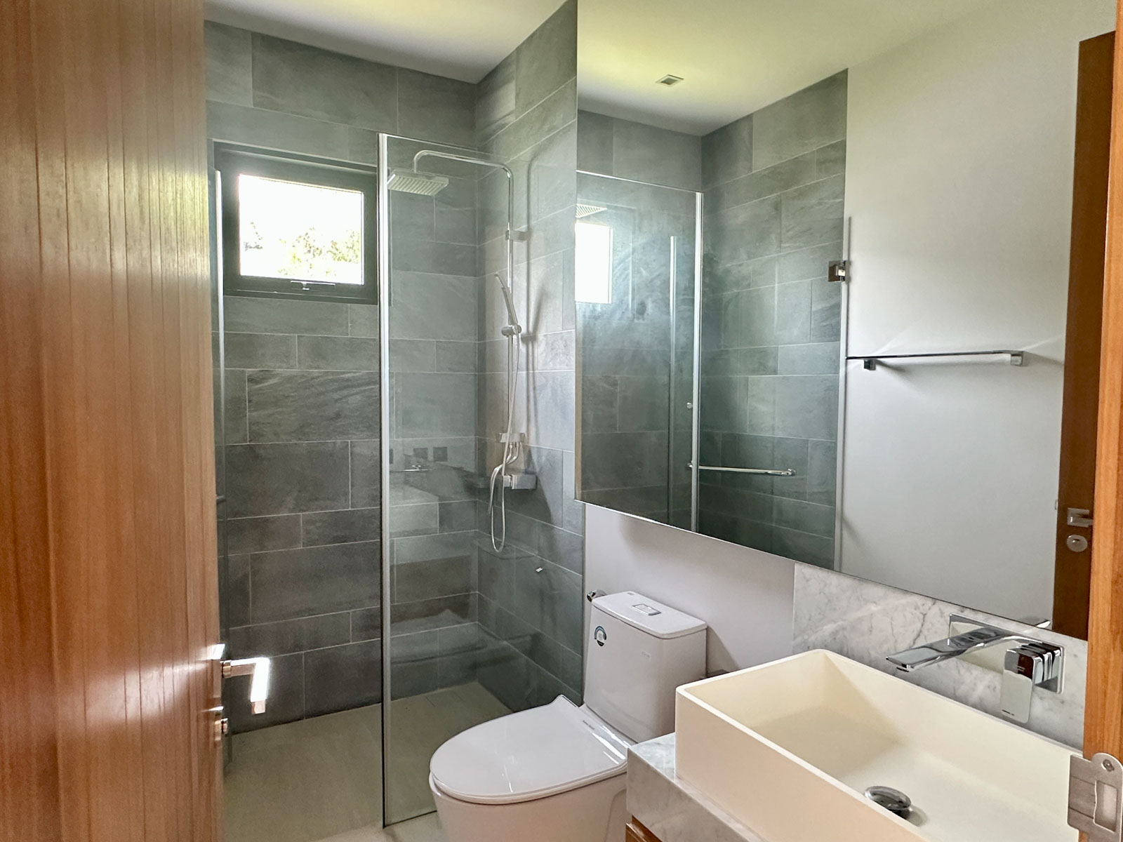 Botanica Foresta 4-Bedroom Resale - Ready to move & 1-Year Financing Plan - Photo 15