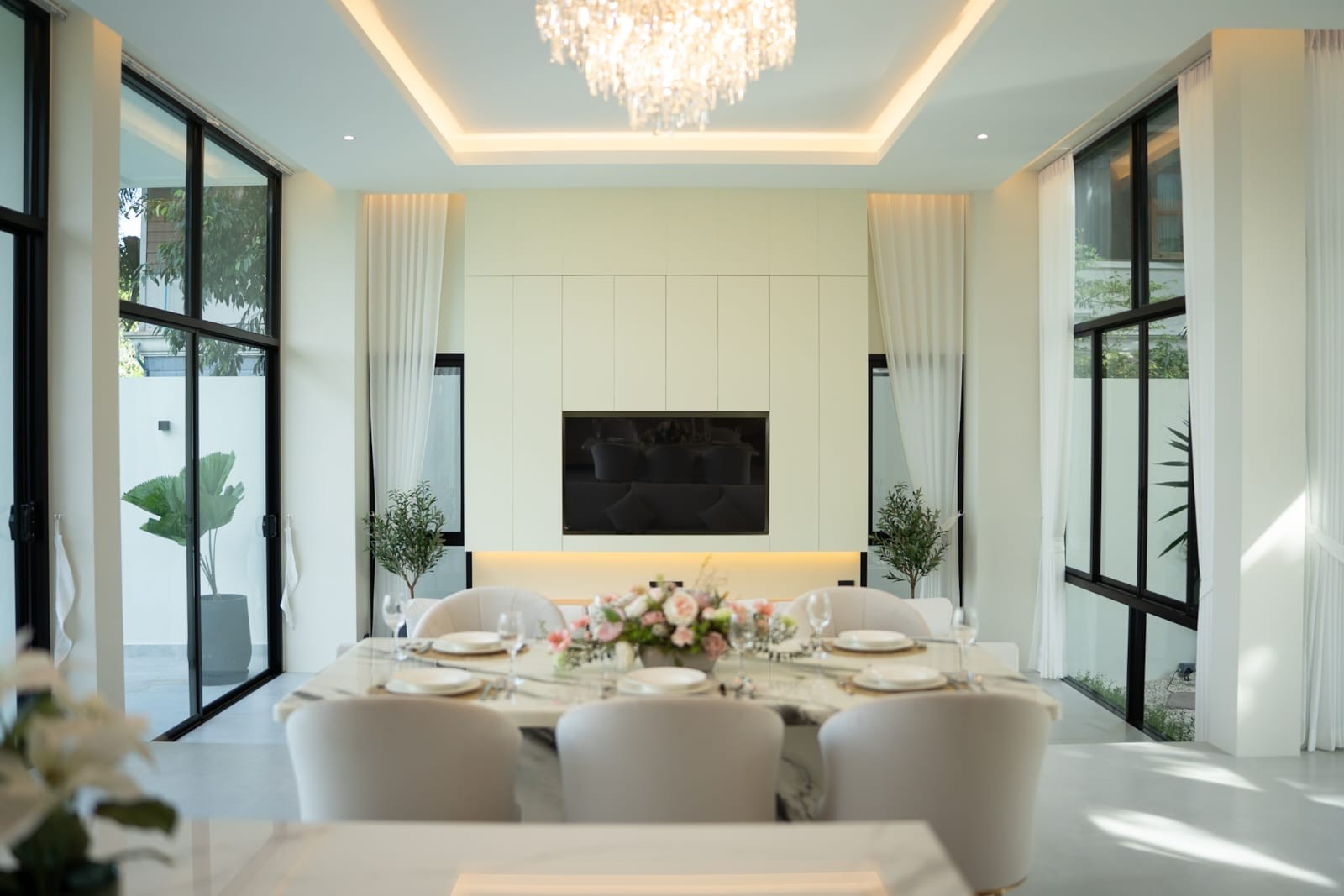 Interior view of 3-Bedroom Infinity Pool Villa for Sale in Chalong, Phuket – 402 sqm Luxury Private Home