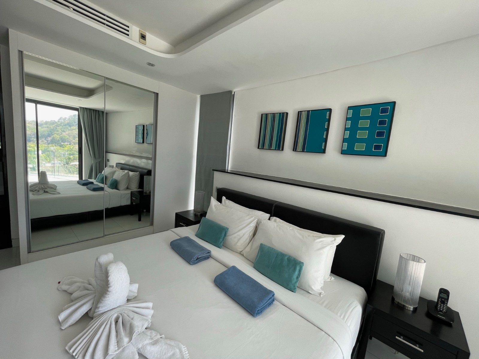 Luxury Full Sea View 1-Bedroom Condo for Sale in Twin Sands, Patong, Phuket - Photo 7