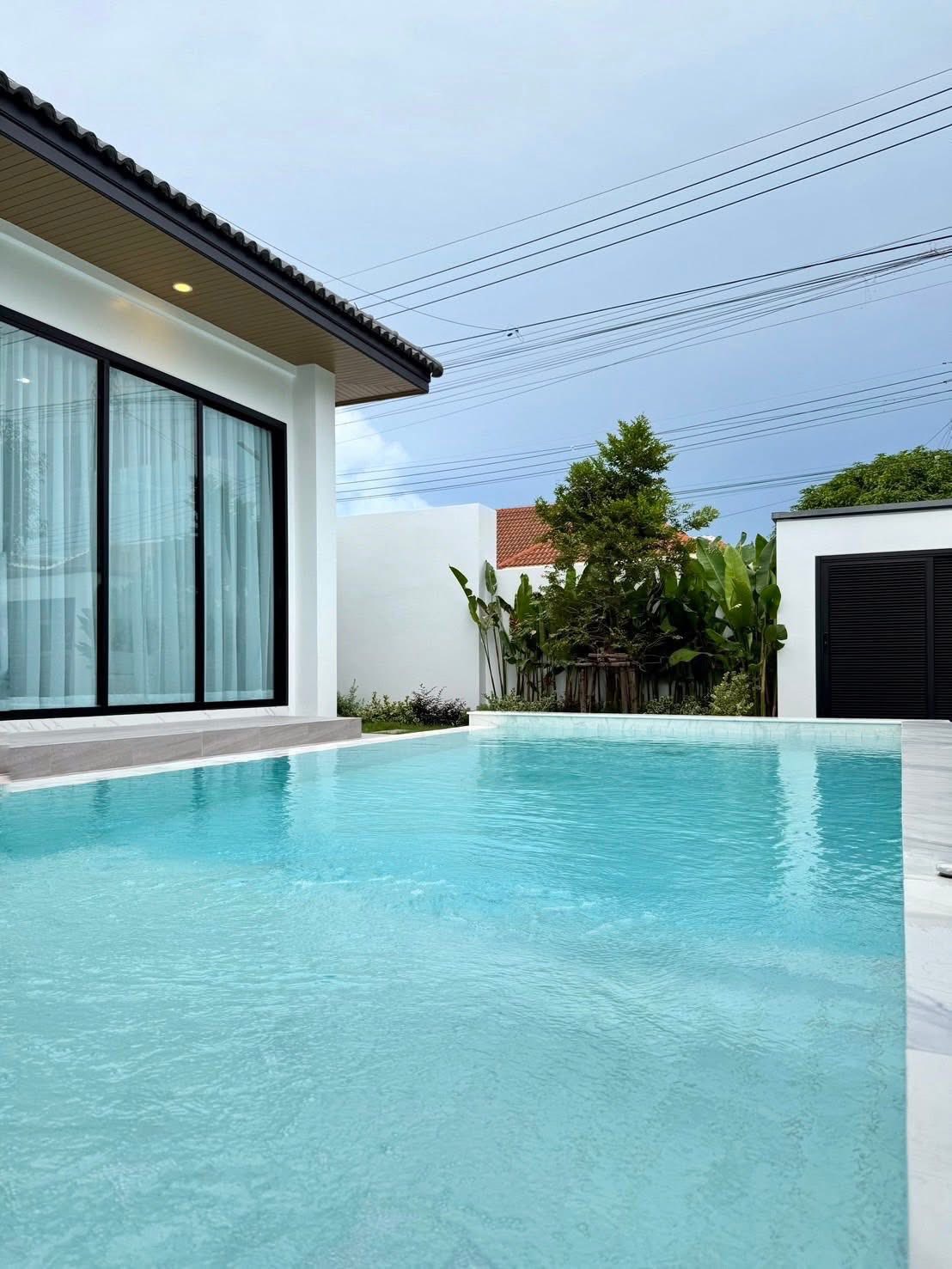 Ready to Move In Private Pool Kathu Villa for Sale - Near BIS - Photo 4