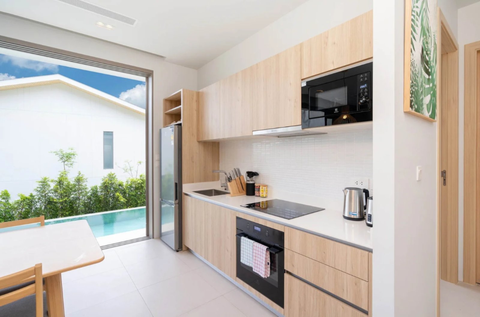 3 Bedroom Resale Himmapana Villa Available in Kamala - Photo 4