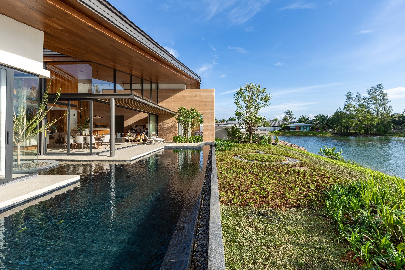Interior view of Lakefront 4-Bedroom Pool Villa for Sale in Serrana Villas, Ban Manik, Phuket