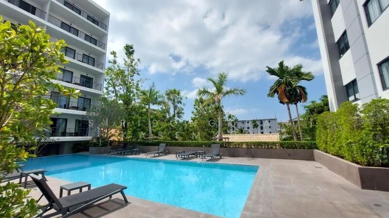NOON Village Tower 2 & Tower 1 Chalong - Low-Rise Condominium with Pool and Sea Views - Photo 2