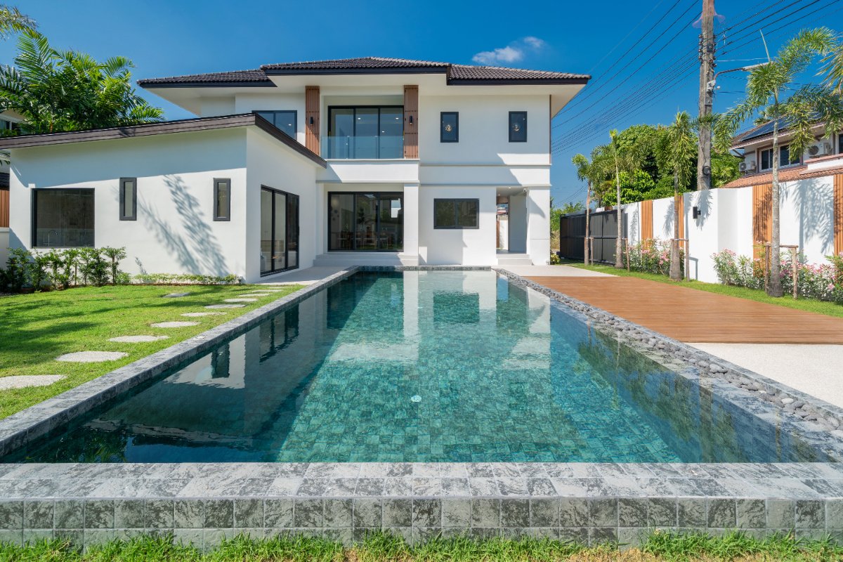 Interior view of 4 Bedroom Modern Stand Alone Villa for Sale in Thalang