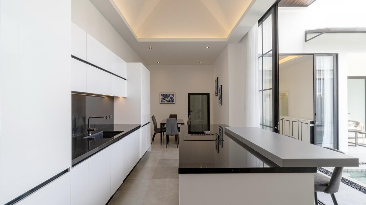 Interior view of 3-Bedroom Baan Suan Neramit 5, Si Sunthon Phuket Villa for Sale
