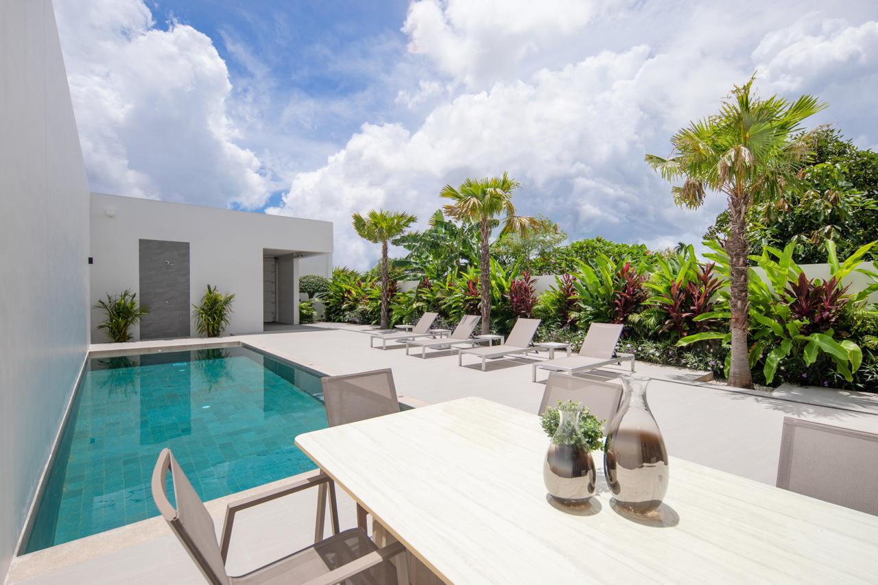 Interior view of 3 Bedroom Private Pool Villa for Sale in Thalang