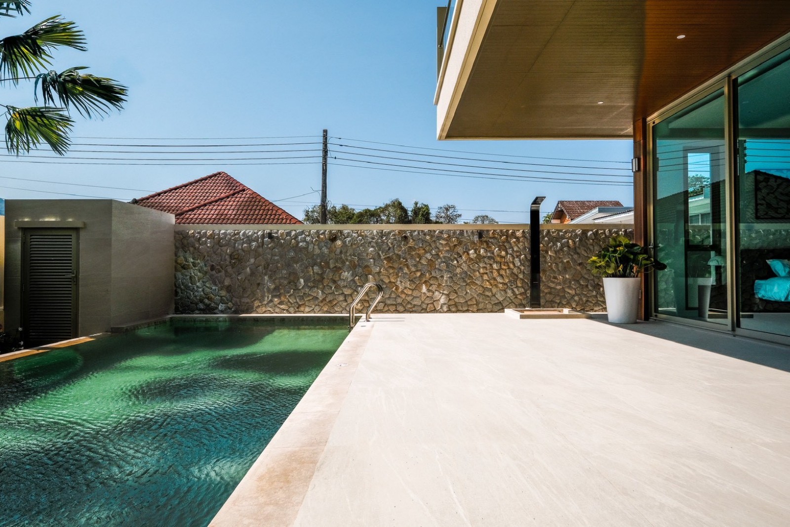Exterior view of Luxurious 4 Bed Salila Sol Pool Villa - Walking Distance to Boat Avenue - Type A