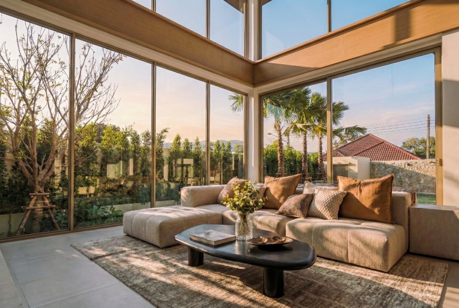 Exterior view of Luxurious 4 Bed Salila Sol Pool Villa - Walking Distance to Boat Avenue - Type A