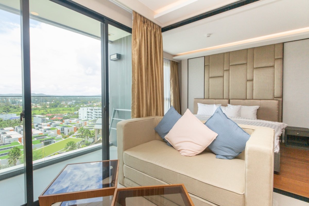 Interior view of Foreign Freehold 1-Bedroom Sea View Condo for Sale in Mida Grande Resort, Surin Beach, Phuket