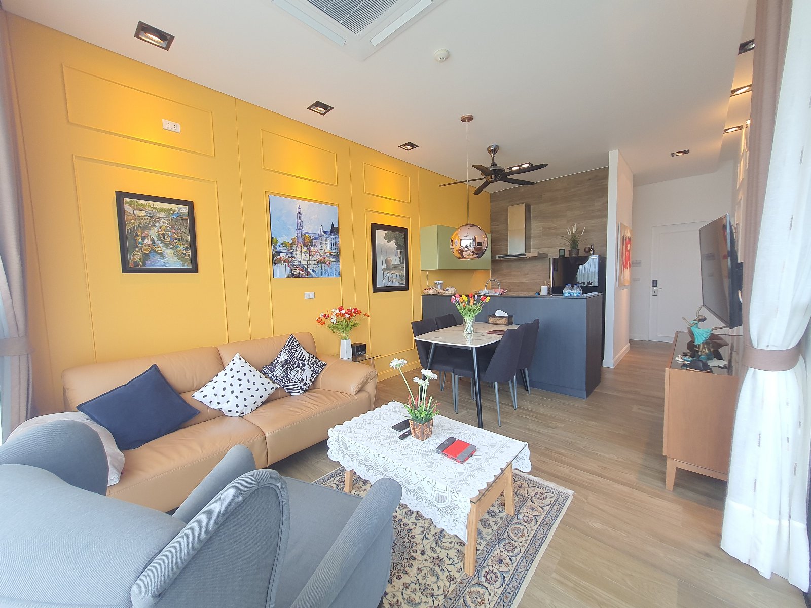 Interior view of 2 Bedroom Sea View Apartment for Sale at Saturdays Condo, Rawai - B4268-9