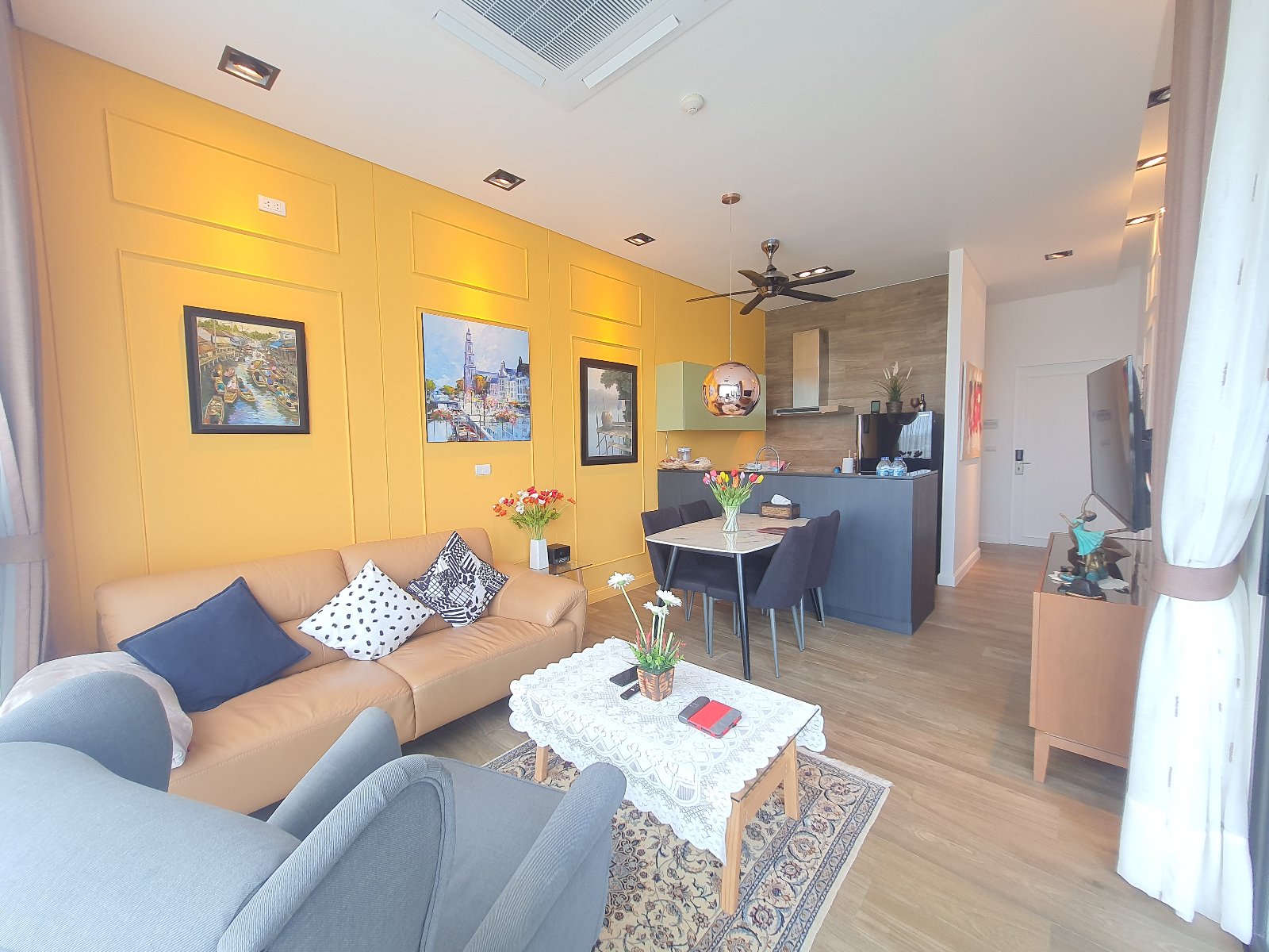Interior view of 2 Bedroom Sea View Apartment for Sale at Saturdays Condo, Rawai - B4268-9