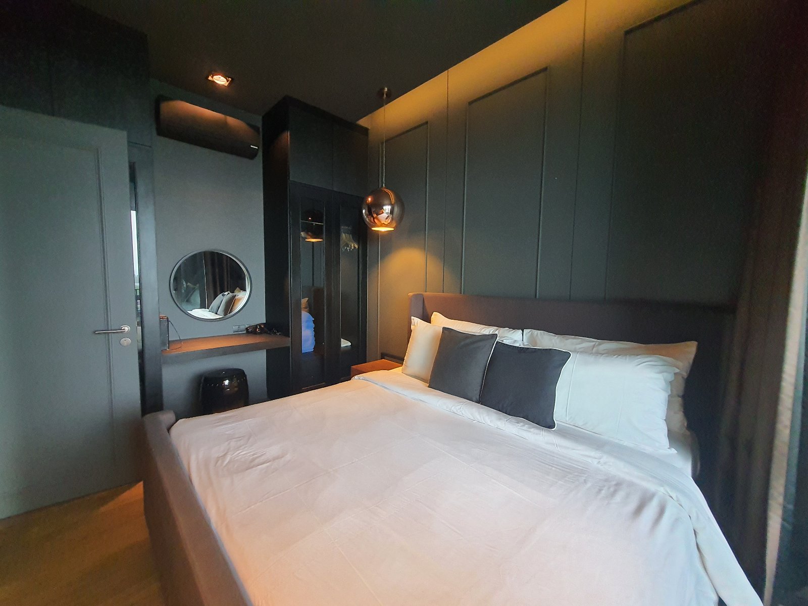 Interior view of 2 Bedroom Condo with Partial Sea View for Sale at Saturdays Condo, Rawai - B4267