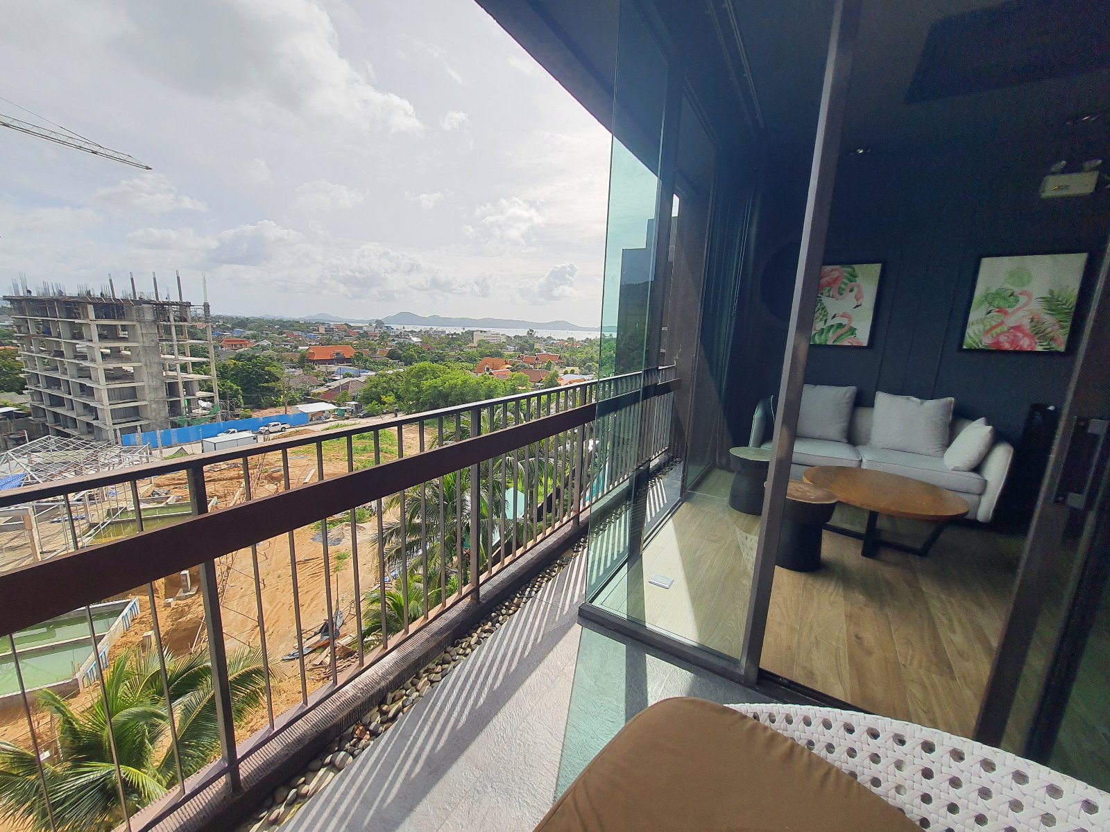 Interior view of 2 Bedroom Condo with Partial Sea View for Sale at Saturdays Condo, Rawai - B4267