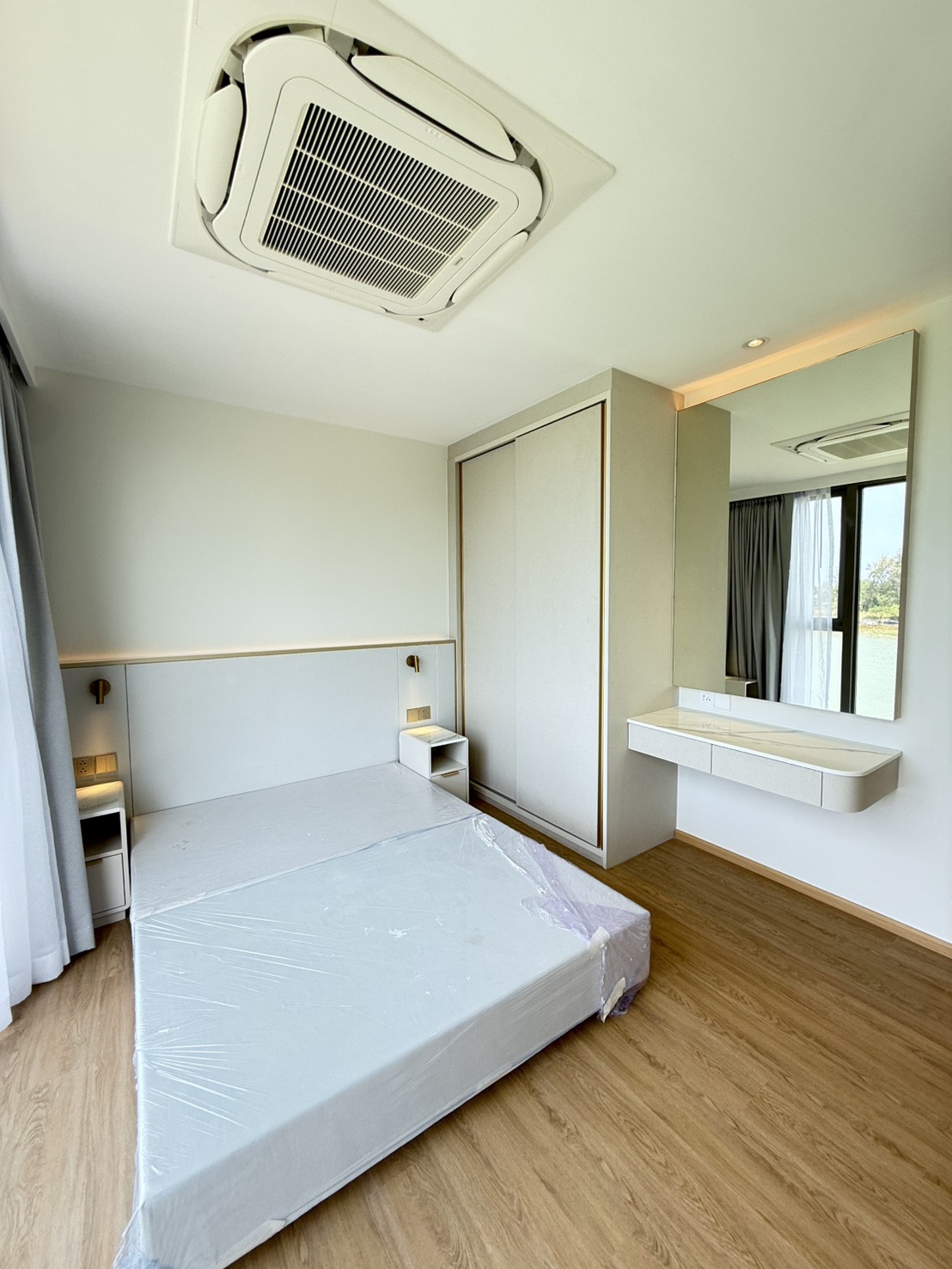 Interior view of 2-Bedroom Lake View Luxury Condo for Sale in THE AQUA by Boat Pattana, Bangtao