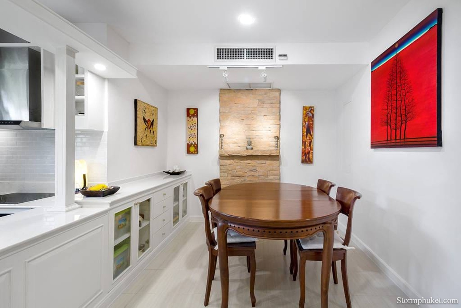 Interior view of Foreign Freehold 2-Bedroom Condo for Sale in The Sands Naiharn Beach