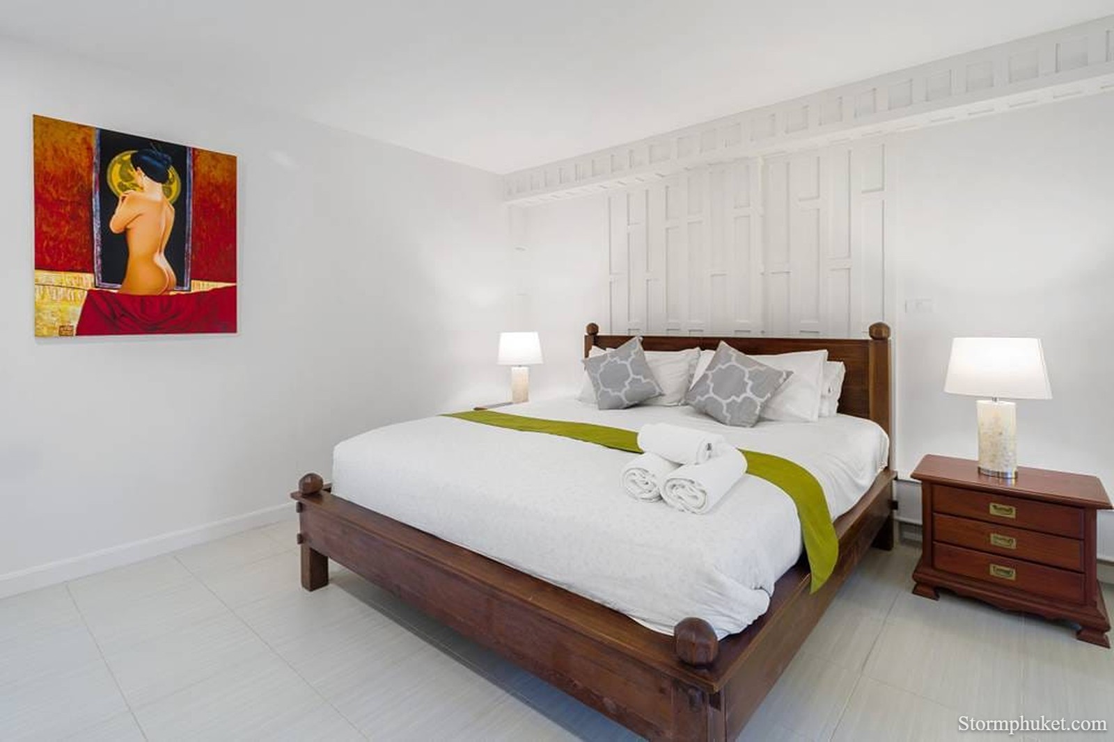 Interior view of Foreign Freehold 2-Bedroom Condo for Sale in The Sands Naiharn Beach