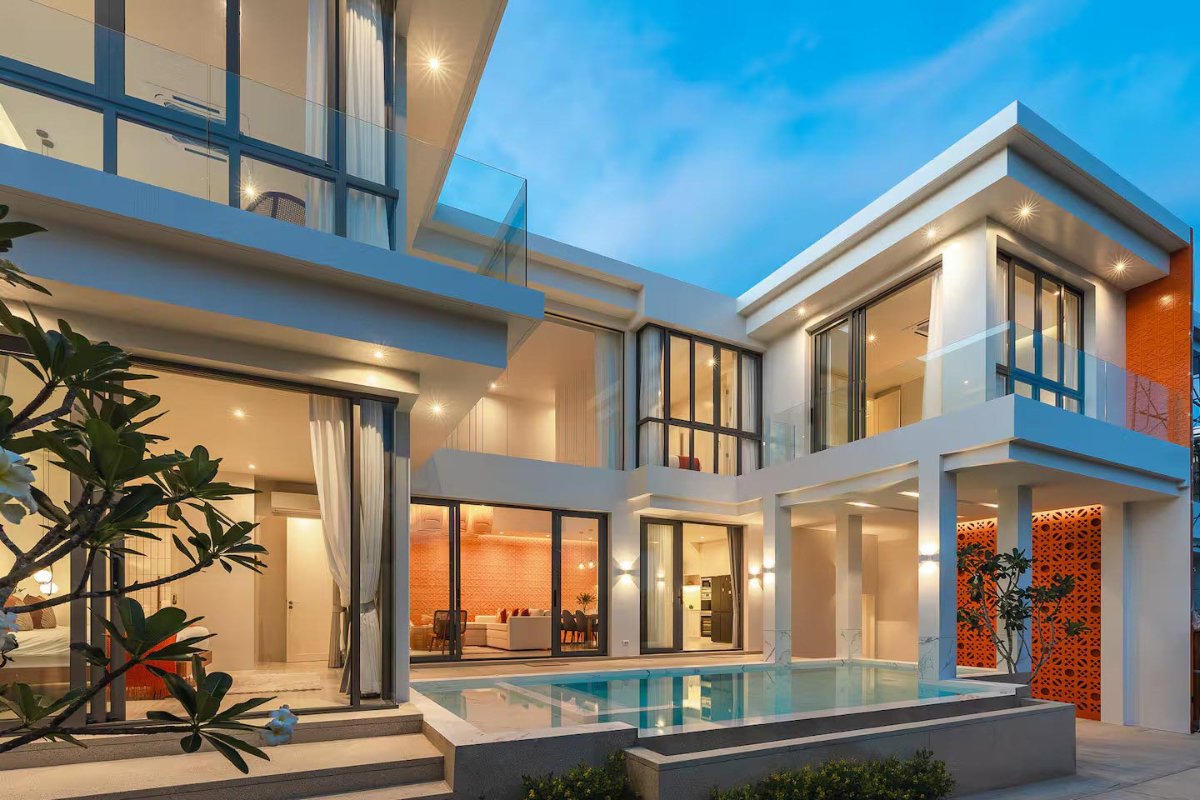 Interior view of 4 Bedroom Resale Pool Villa for Sale at Alisa Villas, Pasak