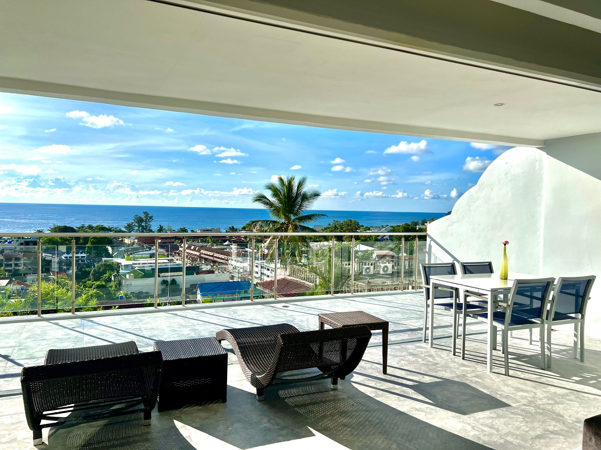 Exterior view of Foreign Freehold 2-Bed Sea View Sunset Plaza Condo Overlooking Karon Beach