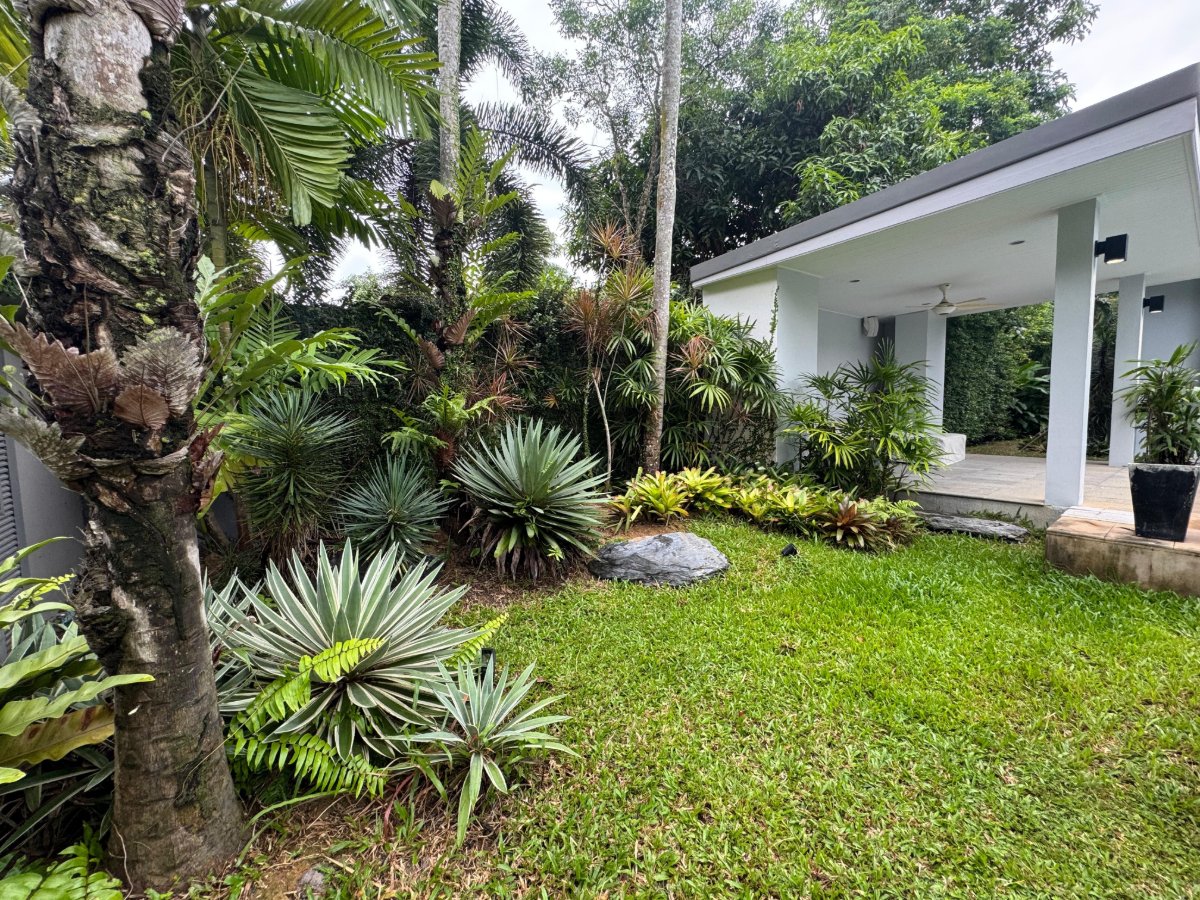 Interior view of Spacious 4-Bedroom Standalone Pool Villa in Kok Tanod, Cherngtalay