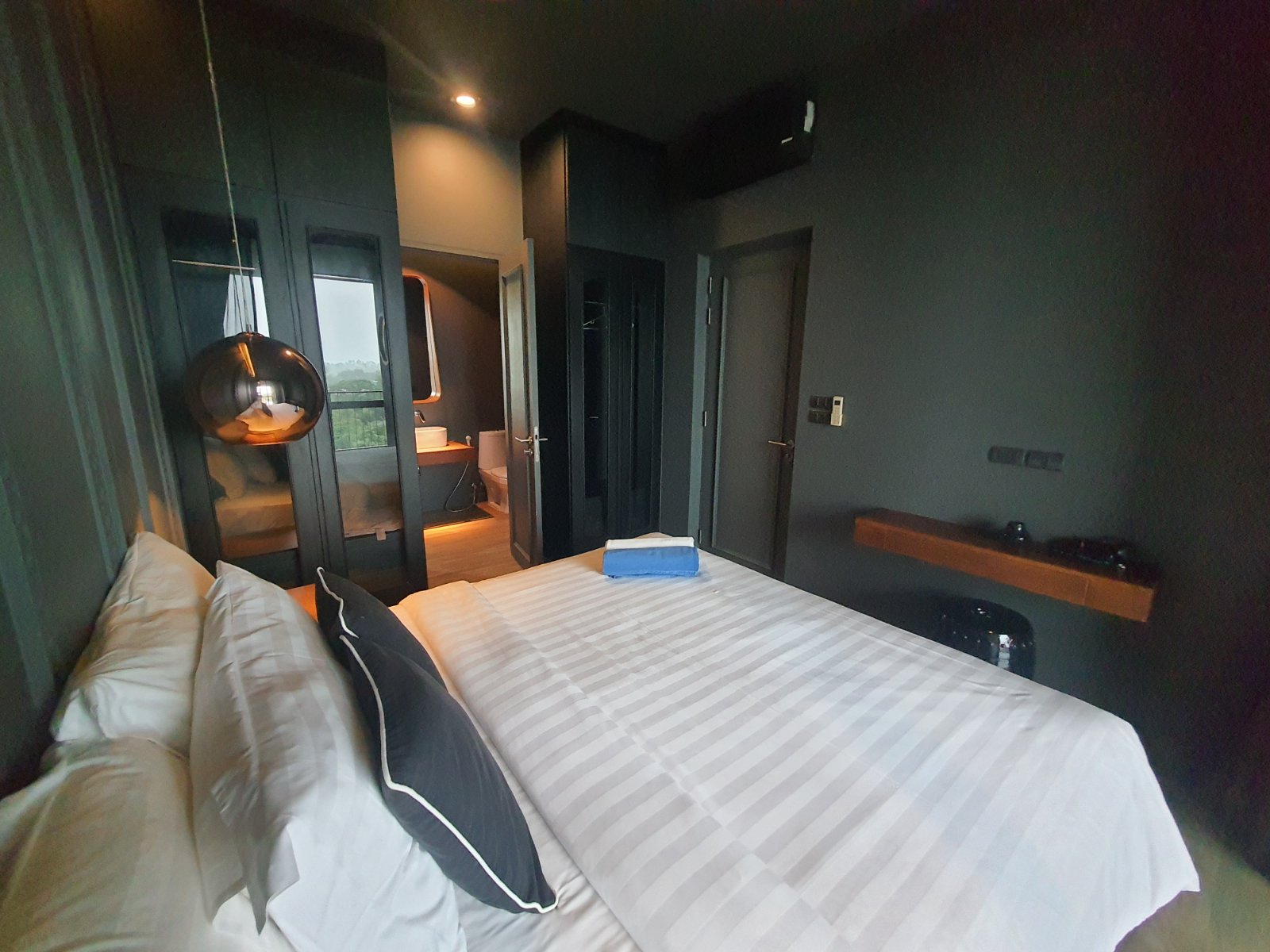 Interior view of 2 Bedroom Sea View Condo for Sale at Saturdays Condo, Rawai - B4270