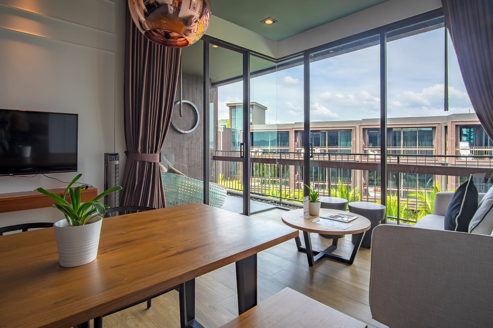 Interior view of 2 Bedroom Apartment for Sale at Saturdays Condo, Rawai - A4183