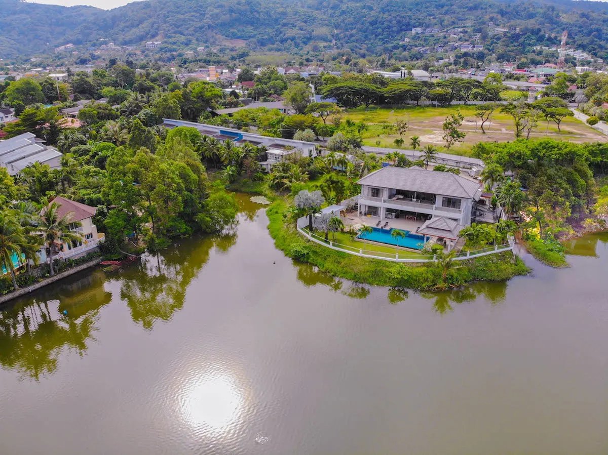 Exterior view of Lakefront 5-Bedroom Pool Villa on 1 Rai for Sale - Ladawan by Land & House Park Chalong