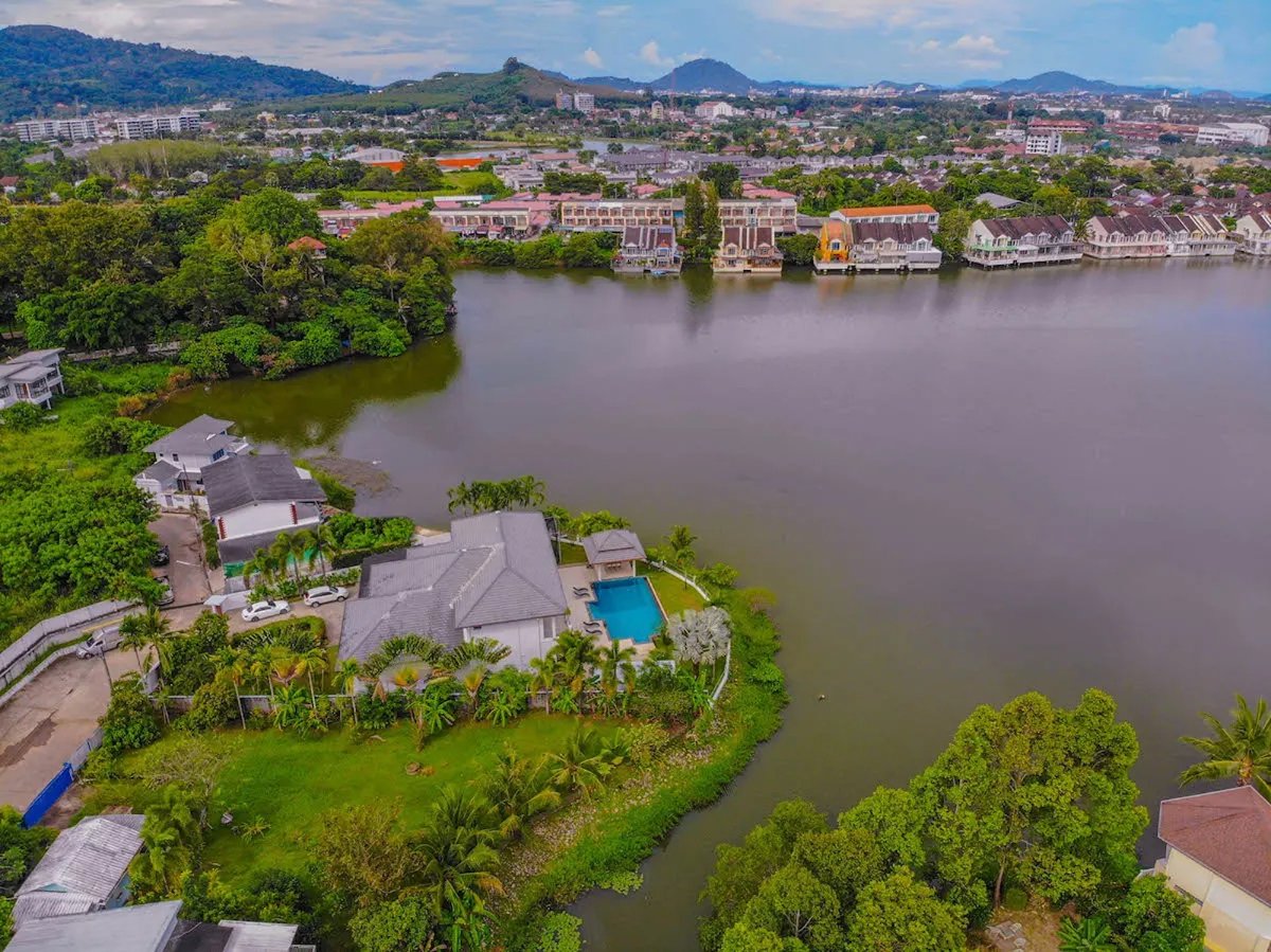 Exterior view of Lakefront 5-Bedroom Pool Villa on 1 Rai for Sale - Ladawan by Land & House Park Chalong
