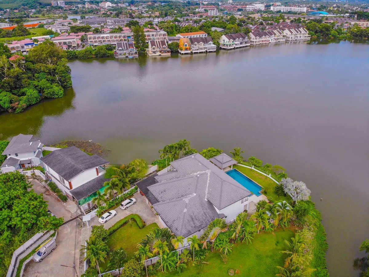 Exterior view of Lakefront 5-Bedroom Pool Villa on 1 Rai for Sale - Ladawan by Land & House Park Chalong