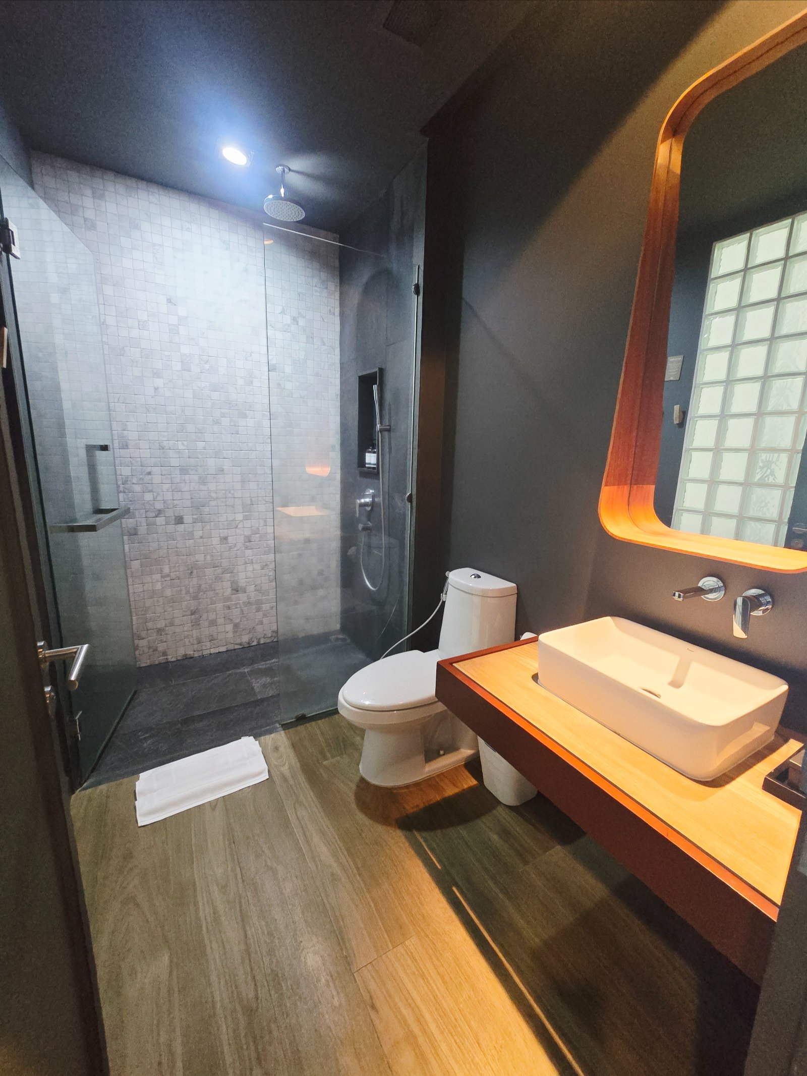 Interior view of 1 Bedroom Partial Sea View Condo for Sale at Saturdays Condo, Rawai - A2218