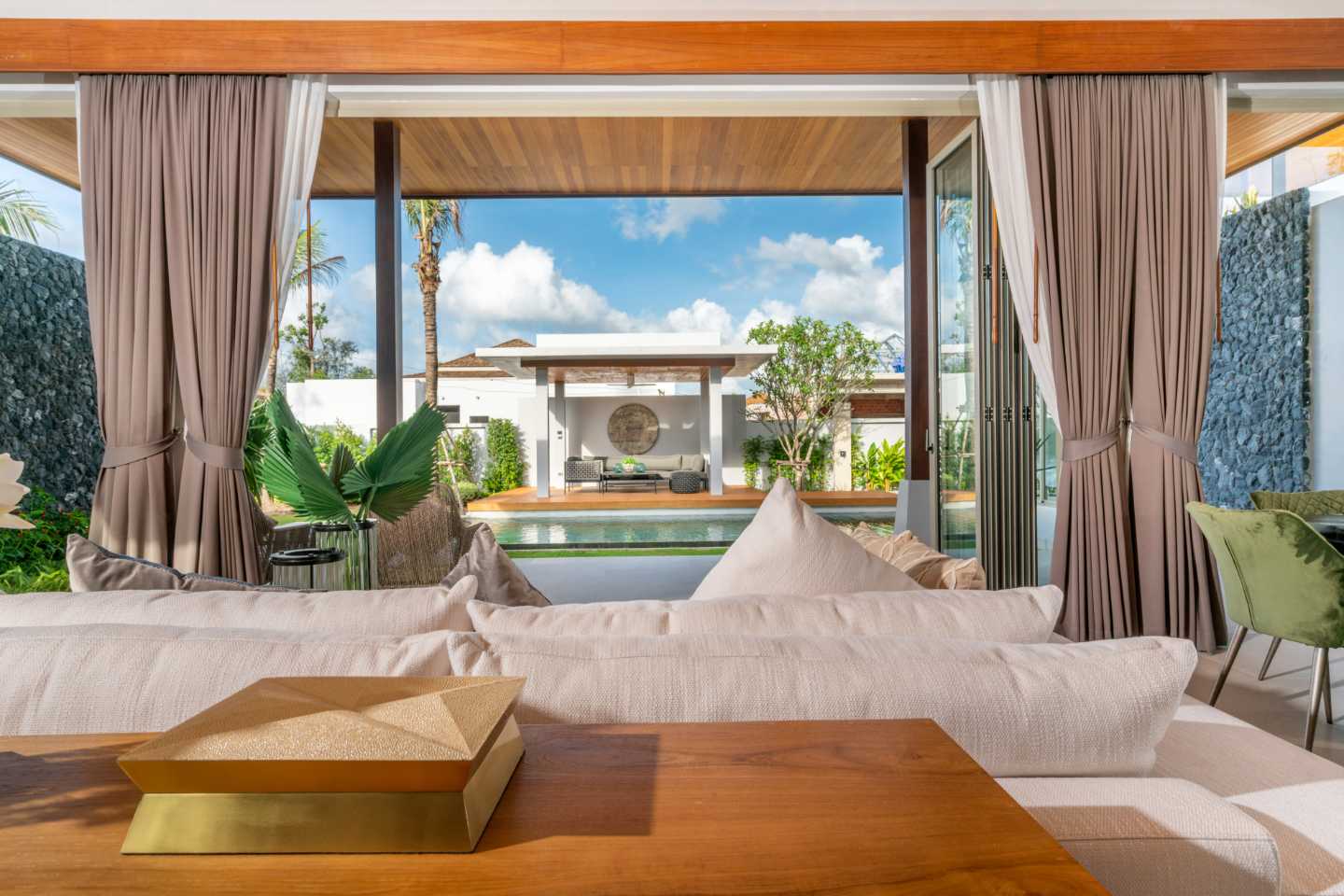 3 Bedroom Tropical Balinese Style Villa for Sale at Botanica Grand Avenue – A2-B Type Villa - Photo 5