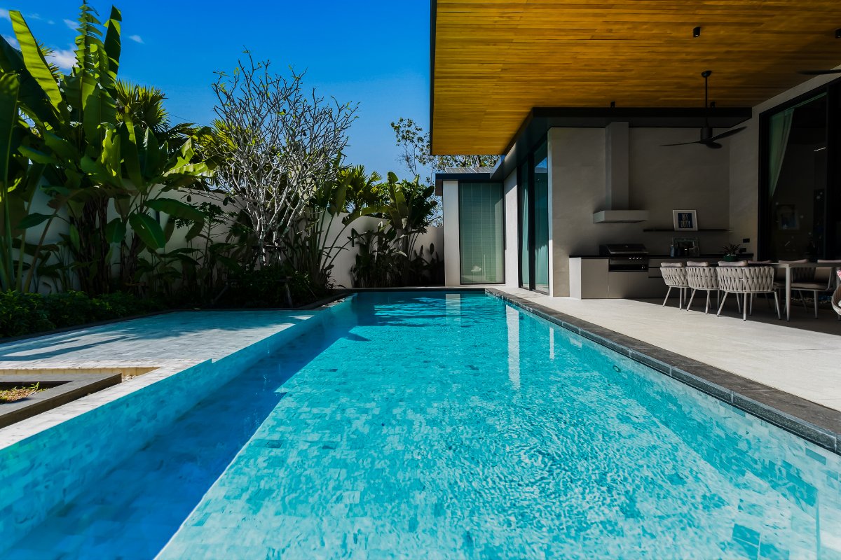 Interior view of Sunti Villas Cherngtalay – Spacious 4-Bedroom Tropical Villas for Sale