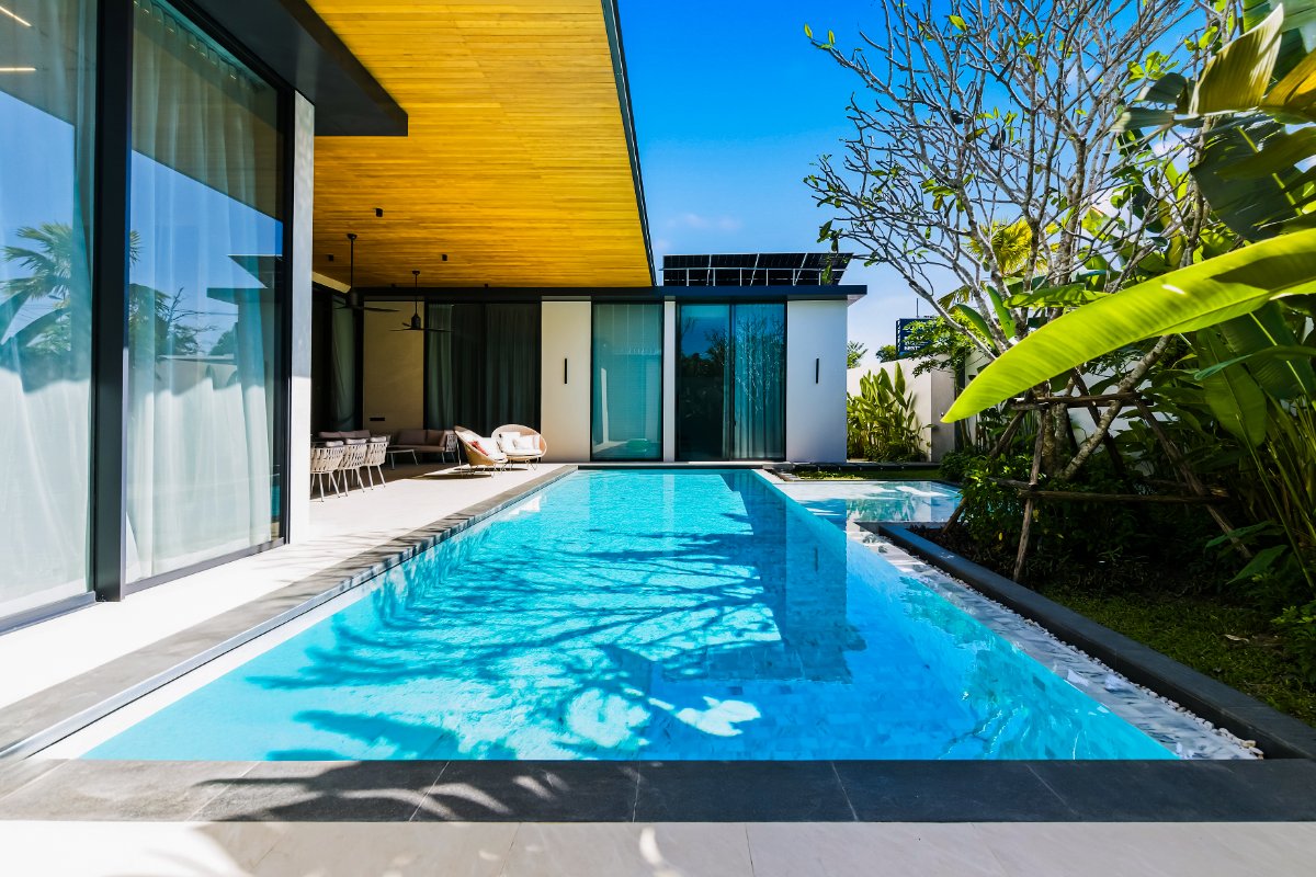 Interior view of Sunti Villas Cherngtalay – Spacious 4-Bedroom Tropical Villas for Sale