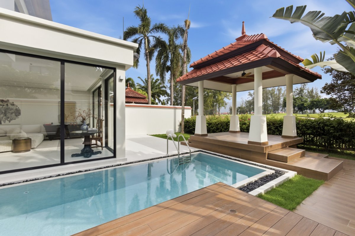 Interior view of 3 Bedroom Fully Rebuilt Golf View Villa for Sale at Laguna Fairway
