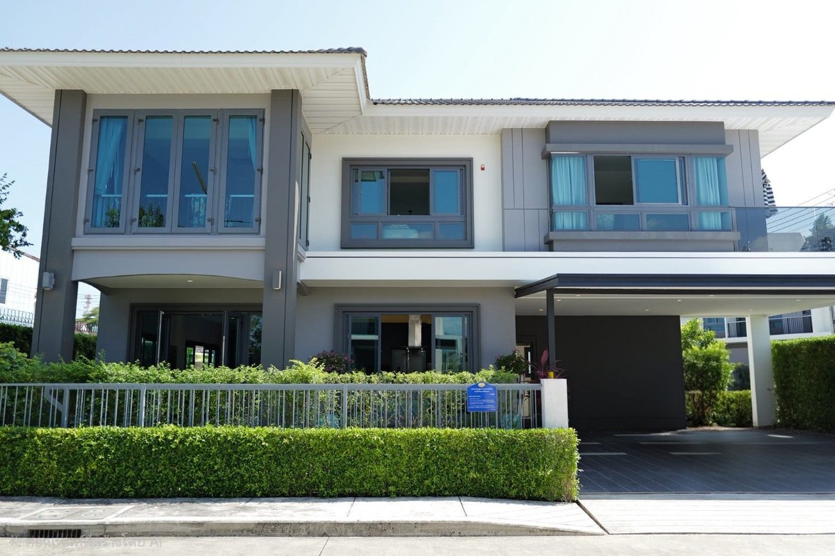 Spacious 3-Bedroom Executive Modern House in Supalai Lake Ville, Ko Kaeo, Phuket