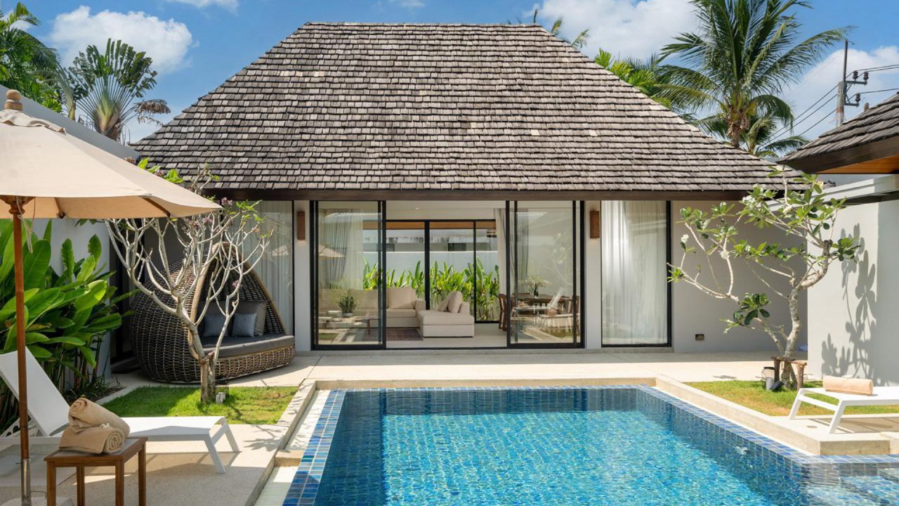 Interior view of Tropical 4-Bedroom Ready-to-move-in Pool Villa for Sale in Anchan Phase 1