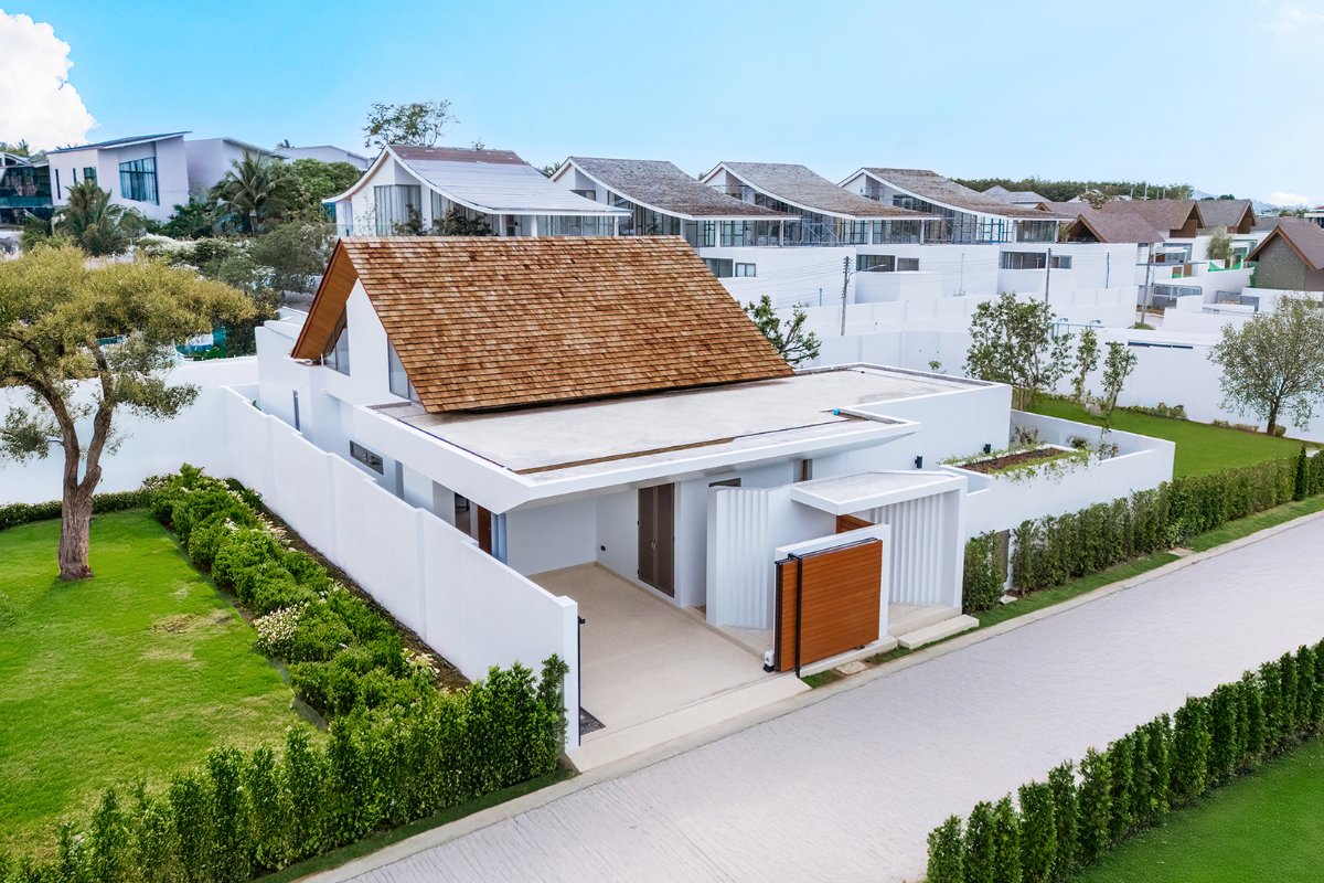 Botanica Louvre Villas for Sale at Pasak - Type P - Photo 5