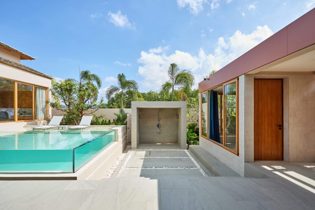 Interior view of 4 Bedroom Private Pool Villa With Large Land Plot Near Boat Avenue - Celestia Villas
