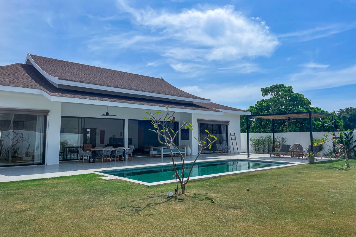 Interior view of 4 Bedroom Stand Alone Villa with Big Buddha View for Sale