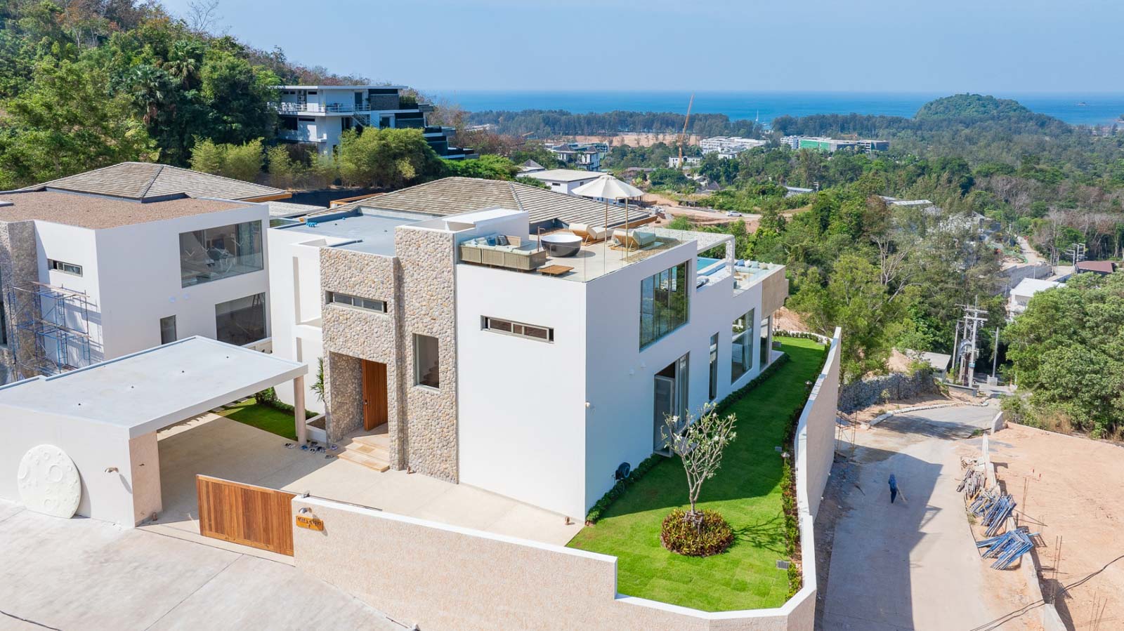 Interior view of 3 Bedroom Sea View & Valley View Villa for Sale in Cohiba Villas Phuket, Layan