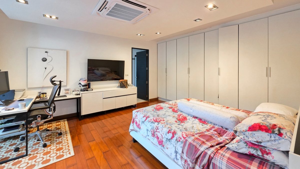 Interior view of Spacious 3-Bedroom Family Pool Villa for Sale in Pasak, Cherng Talay