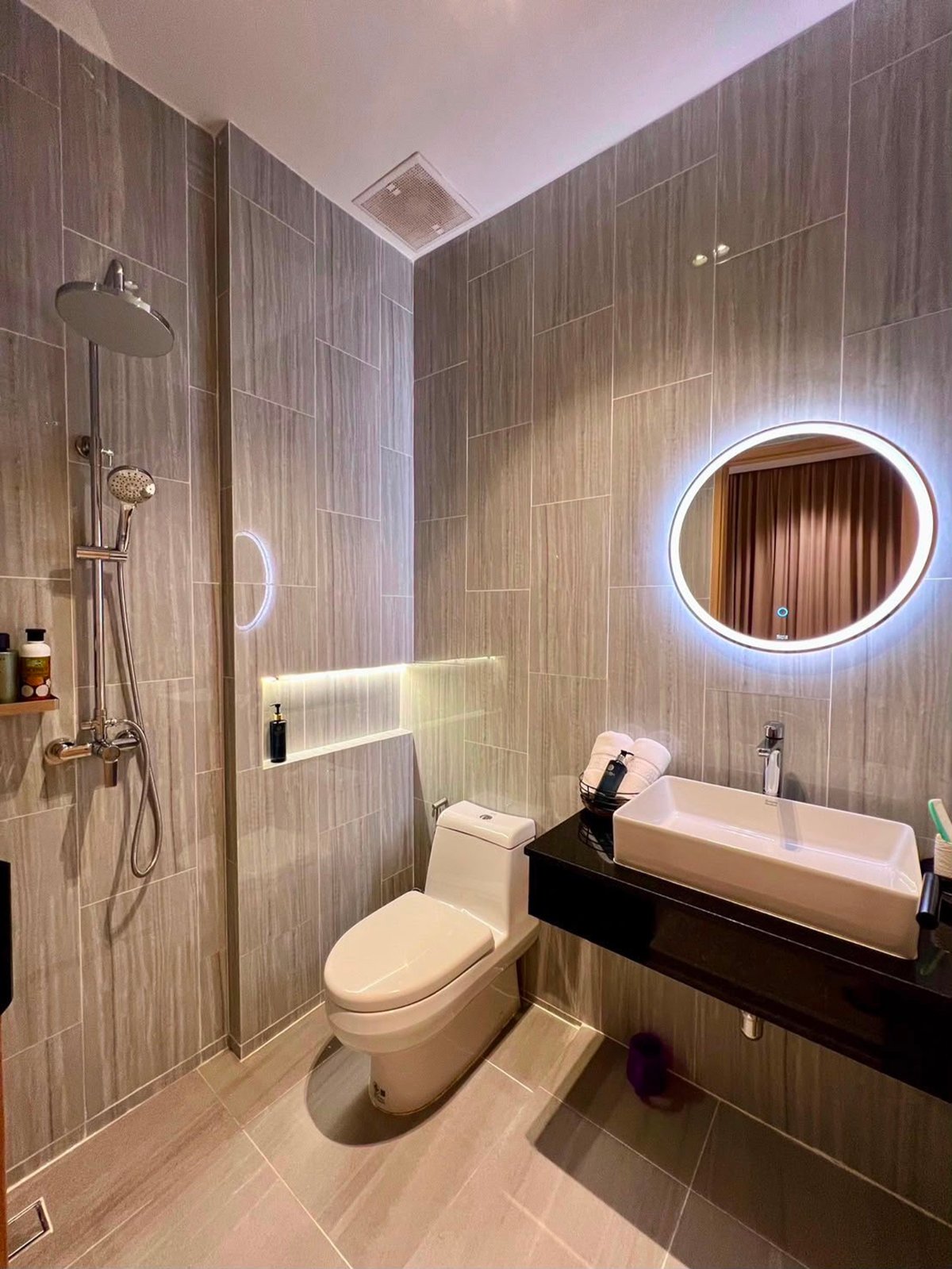 Interior view of Elegant 3-Bedroom Pool Villa for Sale in Narinsaya Villas, Nai Yang, Phuket