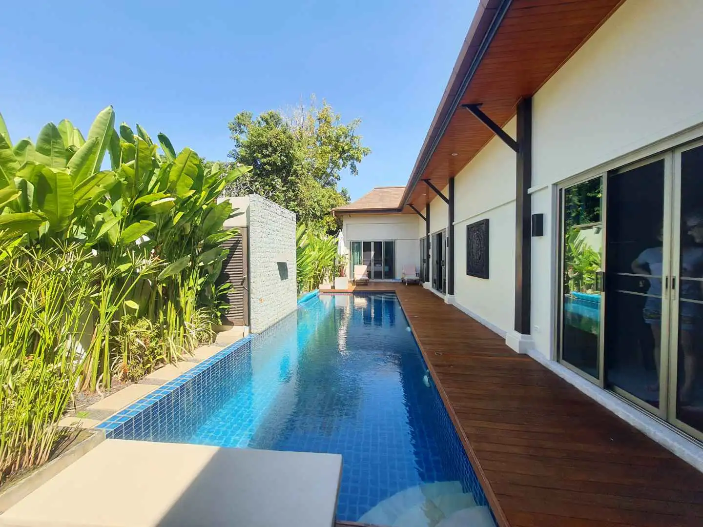 Interior view of 4 Bedroom Pool Villa in Two Villas Kok Yang Estate in Naiharn for Sale