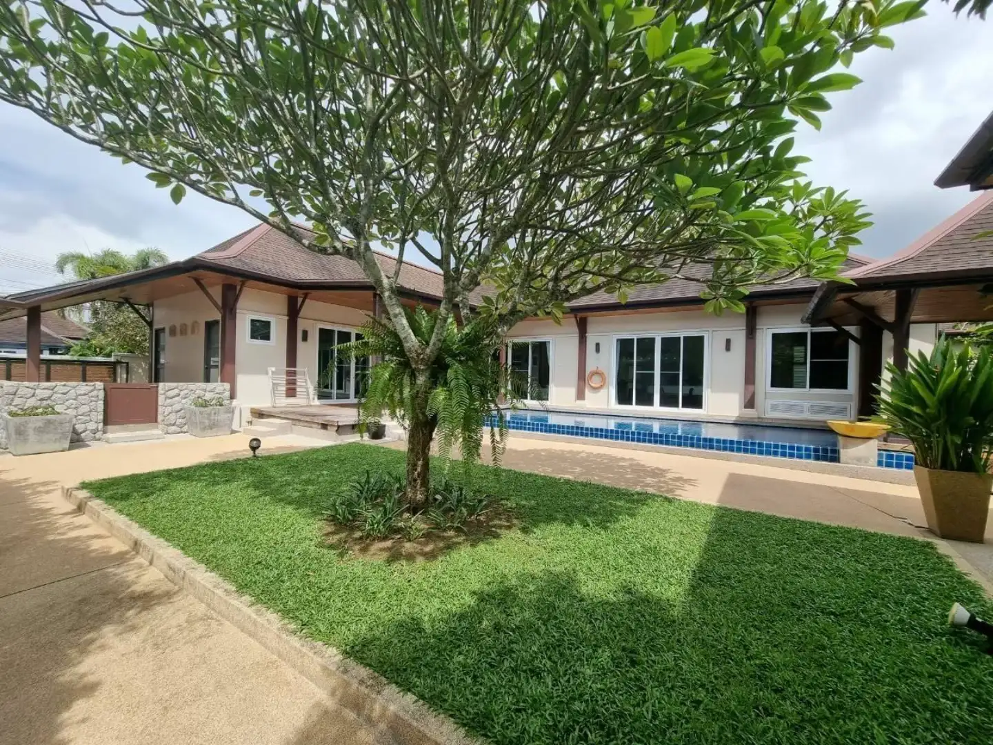Interior view of 3 Bedroom Pool Villa For Sale In Two Villas Layan Beach