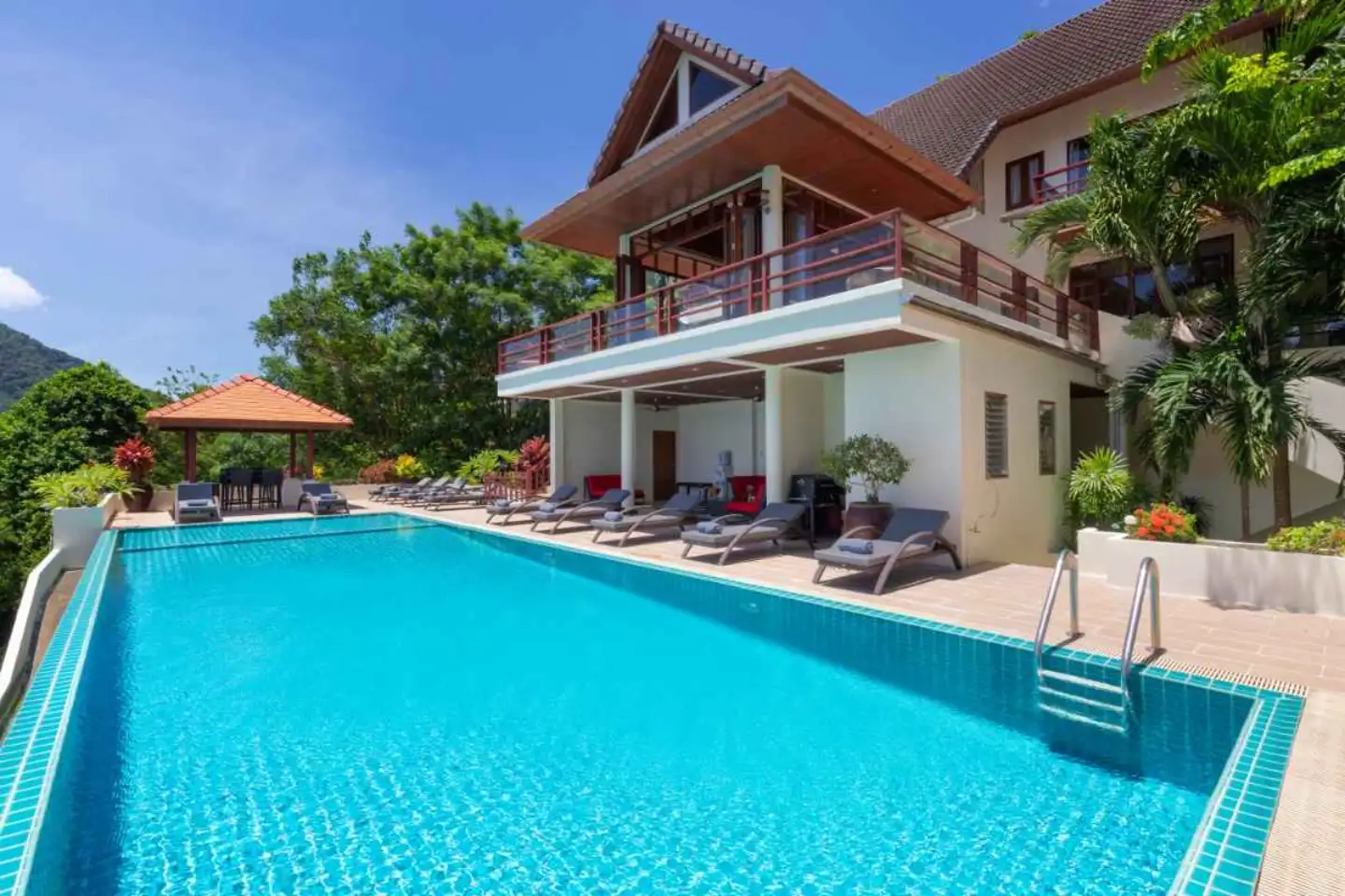 Exterior view of Luxury 7-Bedroom Patong Sea Villa for Sale - Villa Yoosook