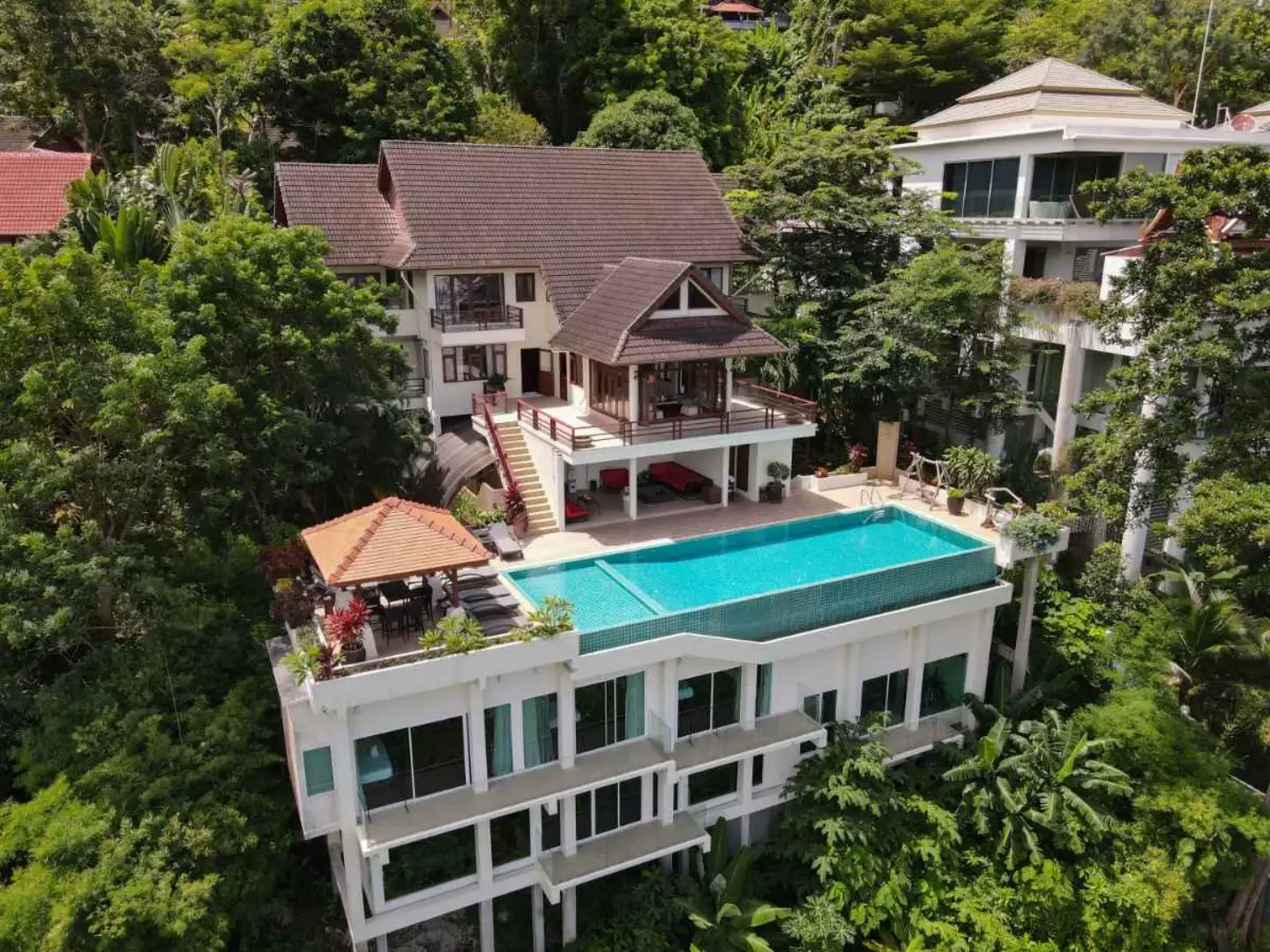 Exterior view of Luxury 7-Bedroom Patong Sea Villa for Sale - Villa Yoosook