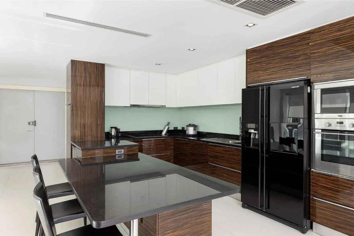 Waterside Townhome For Sale In Boat Lagoon, Phuket - Photo 7