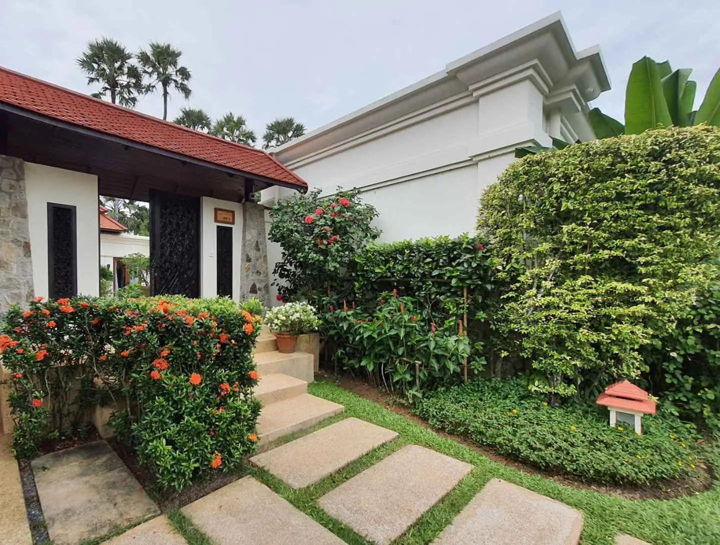 Exterior view of Luxurious Pool Villa For Sale in Sai Taan, Phuket