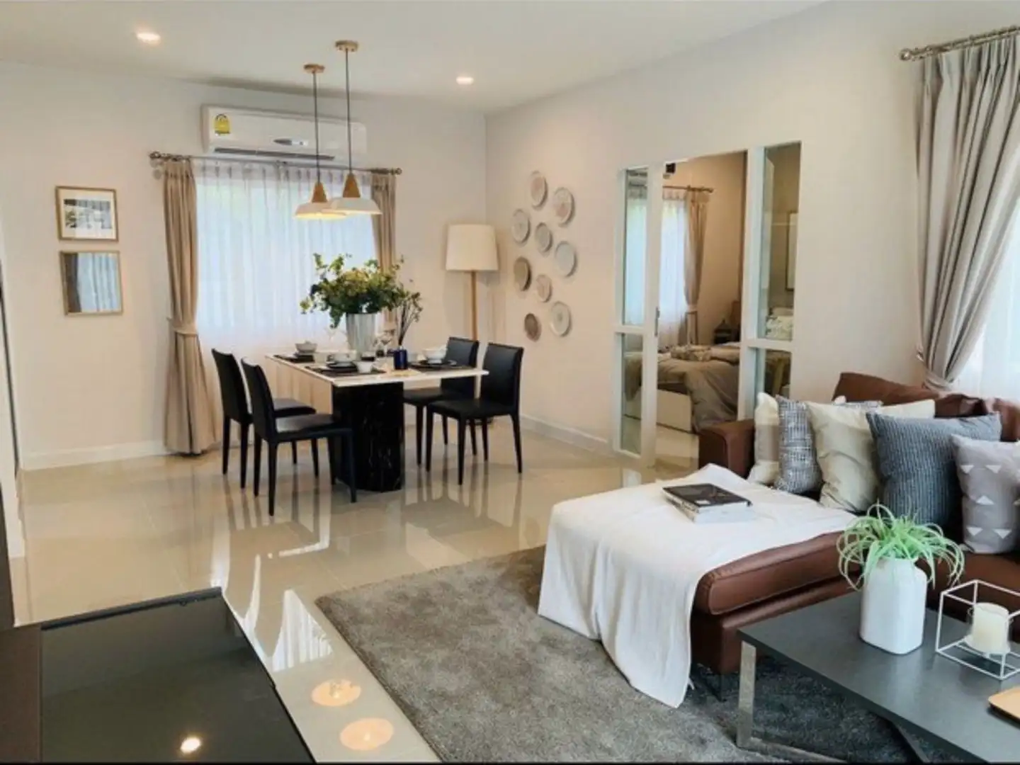 Interior view of Saransiri - 4 Bedroom Resale